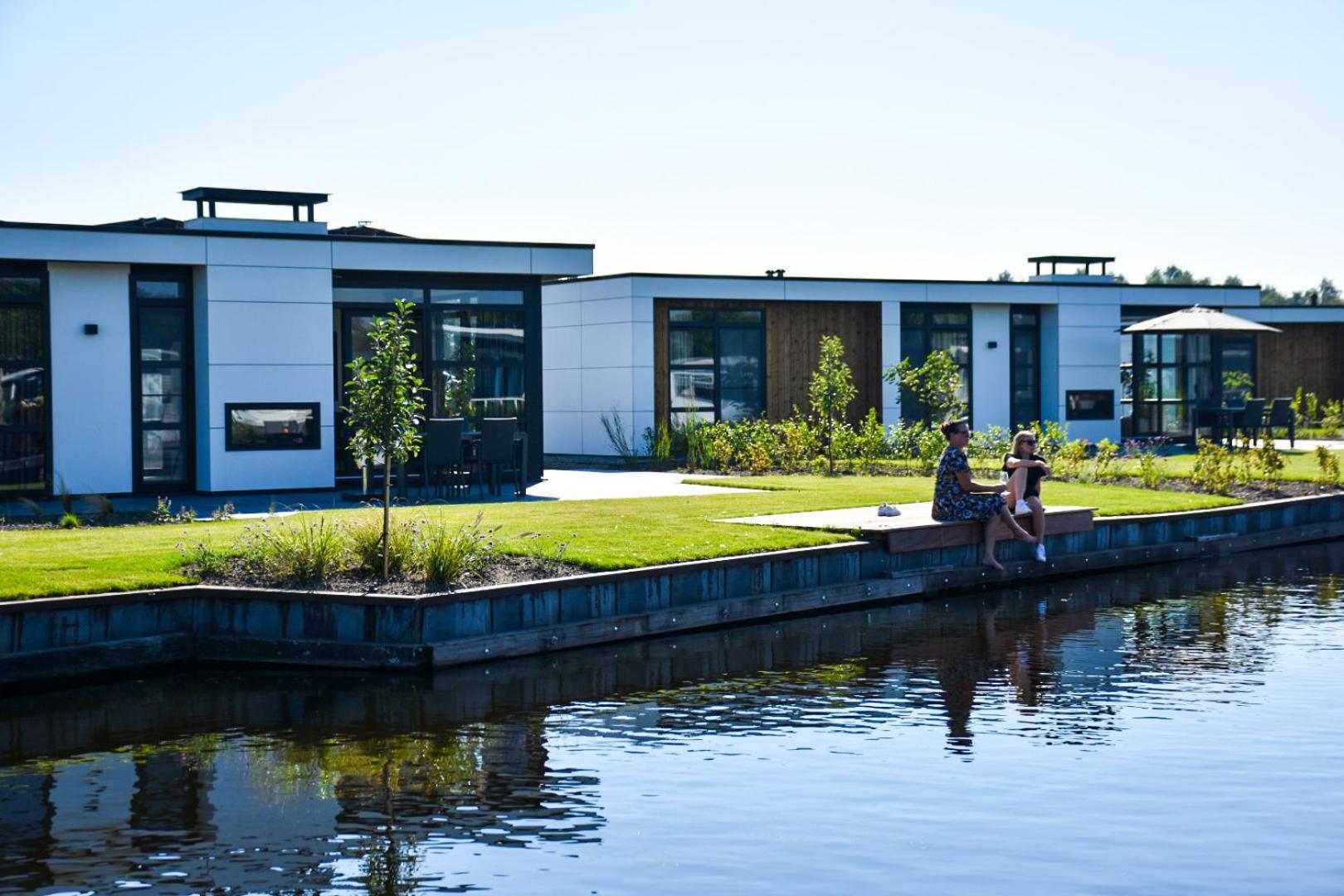 Marinapark Residentie Nieuw Loosdrecht Villa Ngoại thất bức ảnh