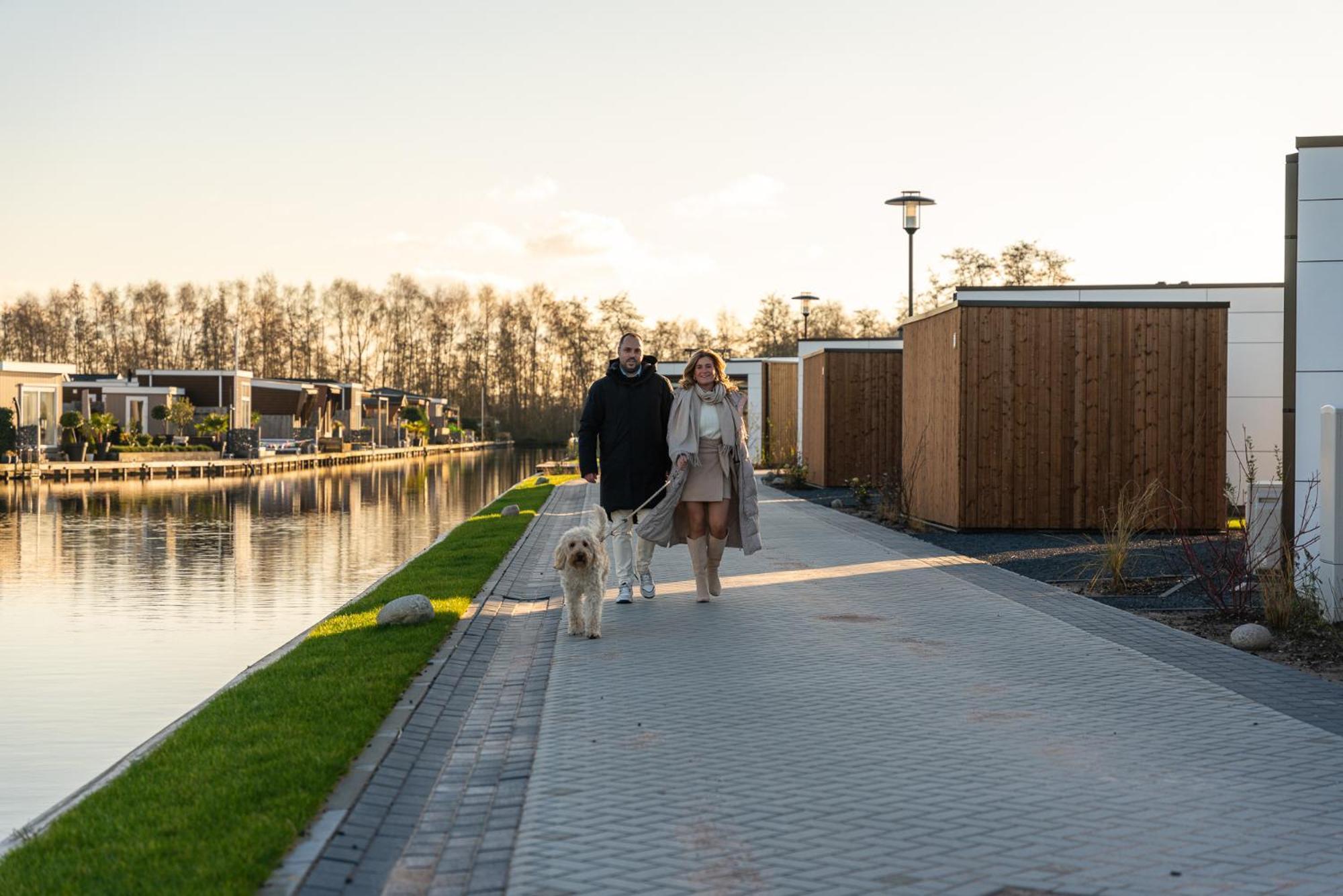 Marinapark Residentie Nieuw Loosdrecht Villa Ngoại thất bức ảnh